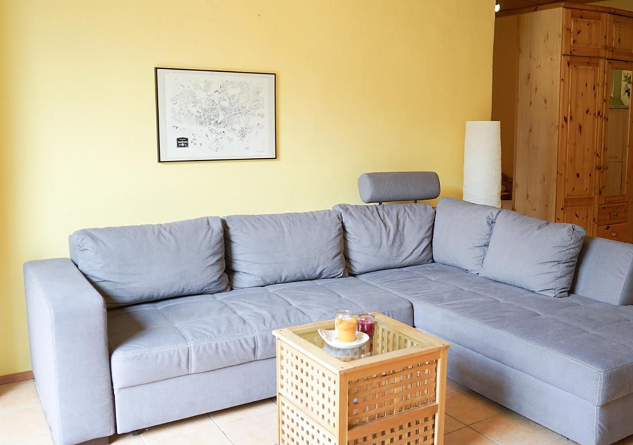 Landlord Apartment *