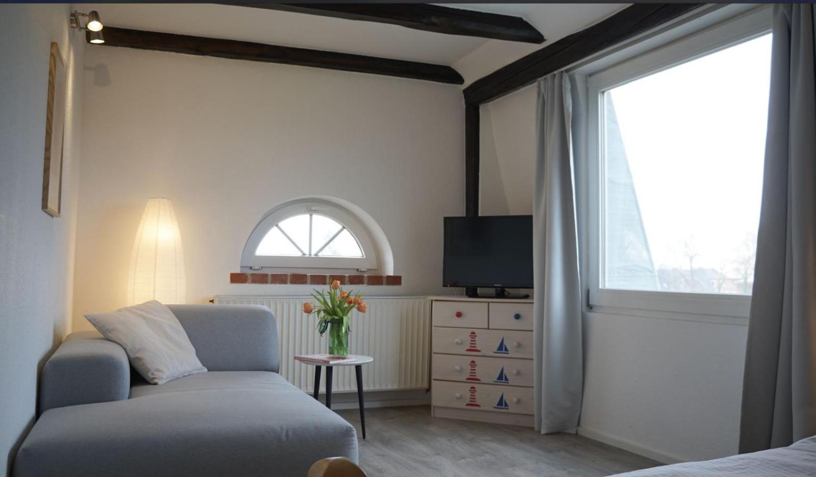 Landlord Apartment